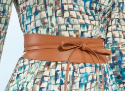 Modischer Leder-Bindegürtel, 8 cm breit