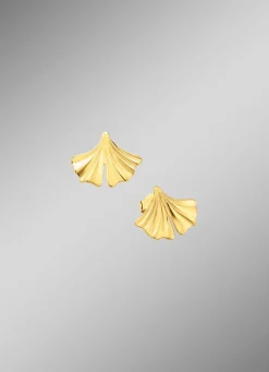 Natürliche Eleganz: Ohrstecker Ginkgoblatt