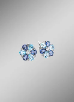 Ohrringe im Blumendesign