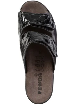 Pantolette aus Nappaleder und krokogeprägtem Lackleder