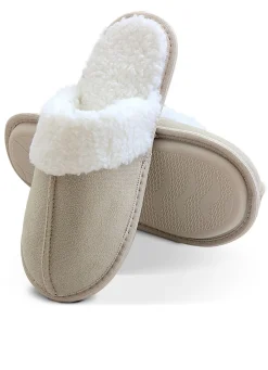 Plüsch-Hausschuhe in Wildleder-Optik