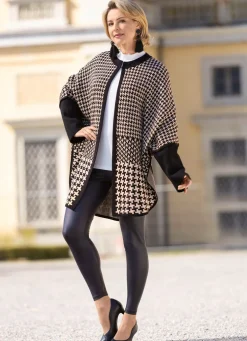 Poncho in offener Form