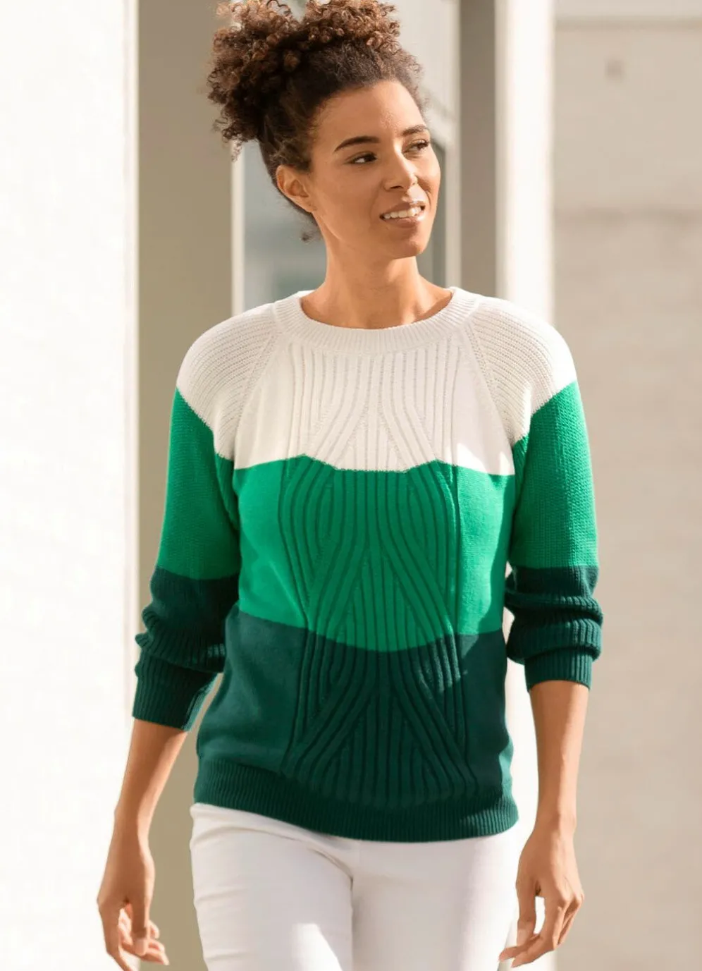 Pullover in Color-Blocking