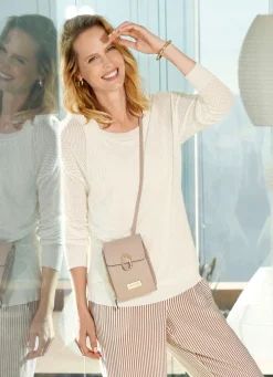 Pullover in Feinstrick