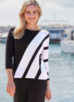 Pullover in grafischem Dessin