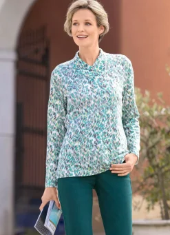 Pullover mit dekorativem V-Kragen