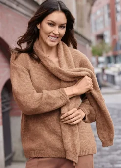 Pullover mit Schal und in flauschiger Kuschelqualität