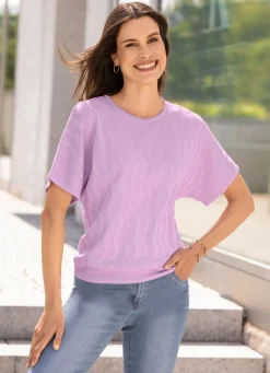 Pullover mit Wellenstruktur