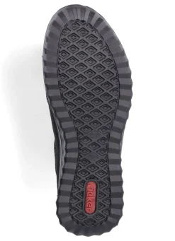 Rieker Slipper mit Klimamembrane ausgestattet