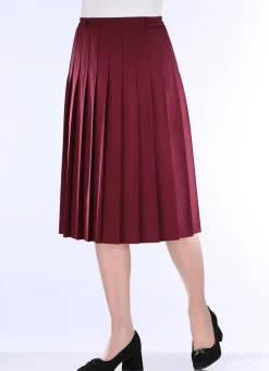 Rock mit figurgünstigen Rundumfalten