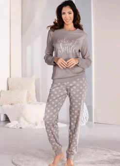 Schlafanzug mit Bündchenabschlüssen