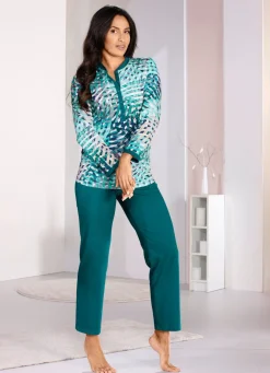 Schlafanzug mit langen Ärmeln und langer Hose