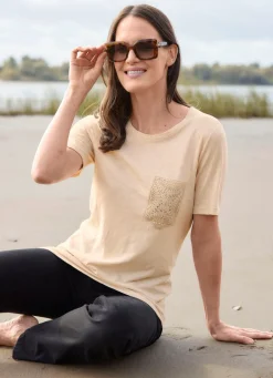 Shirt mit Häkelspitze