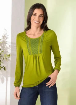 Shirt mit Schlaufenknopfverschluss