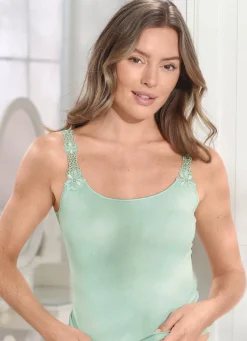 Silvia Speidel Hemd mit hübschen Stickereimotiven