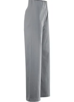 Soft-Stretch-Hose in modischer Weite