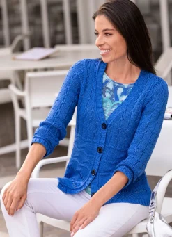 Strickjacke aus Bändchengarn