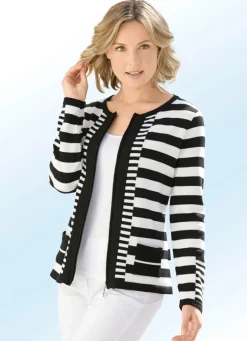 Strickjacke in dekorativem Streifendessin