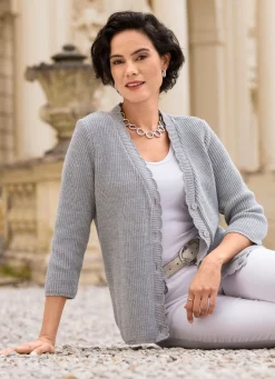 Strickjacke mit dezenten Glitzereffekten